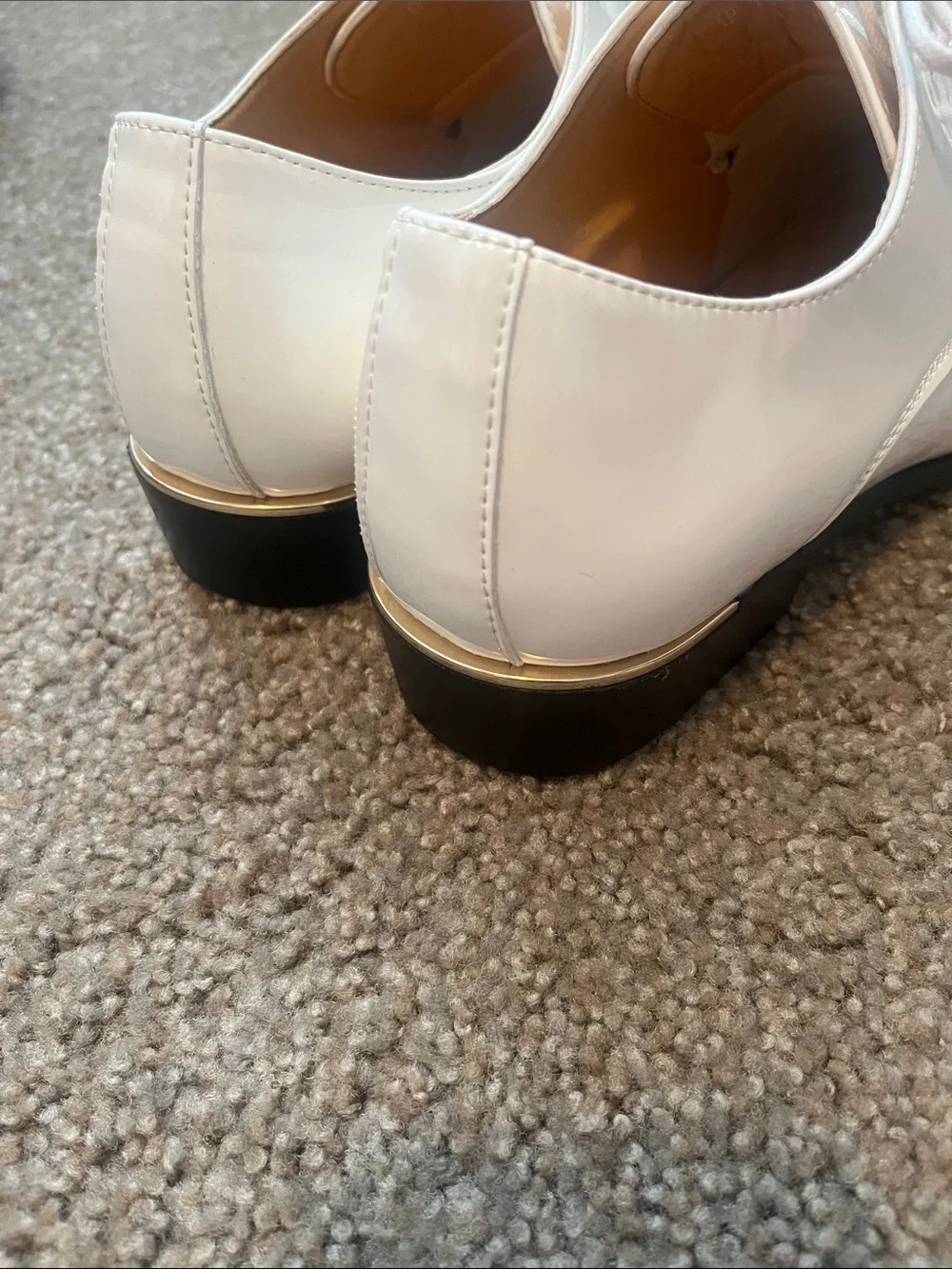 Men's White Lace-Up Oxford Dress Shoes